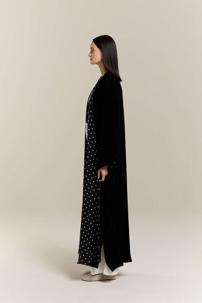 Polka Dots Black