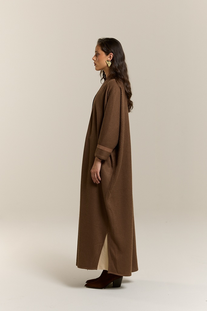 Nest Brown