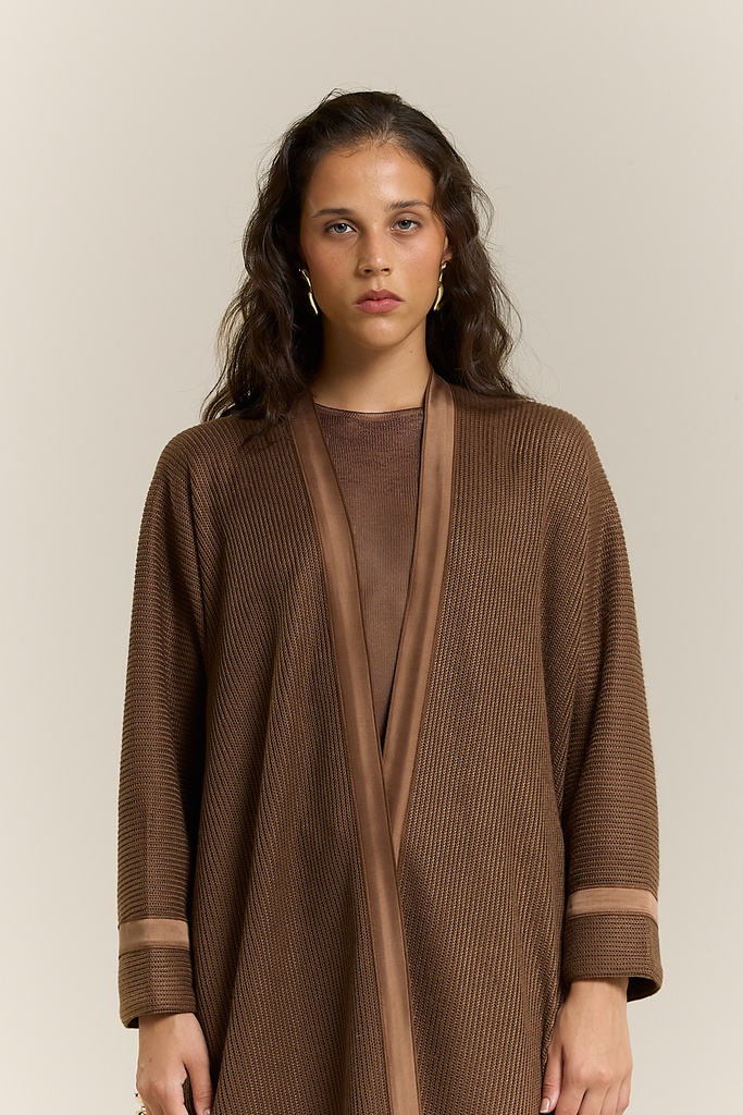 Nest Brown