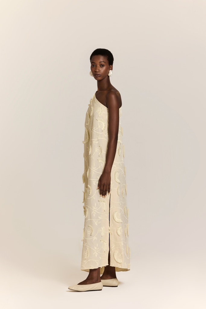 Ivory Petals RTW